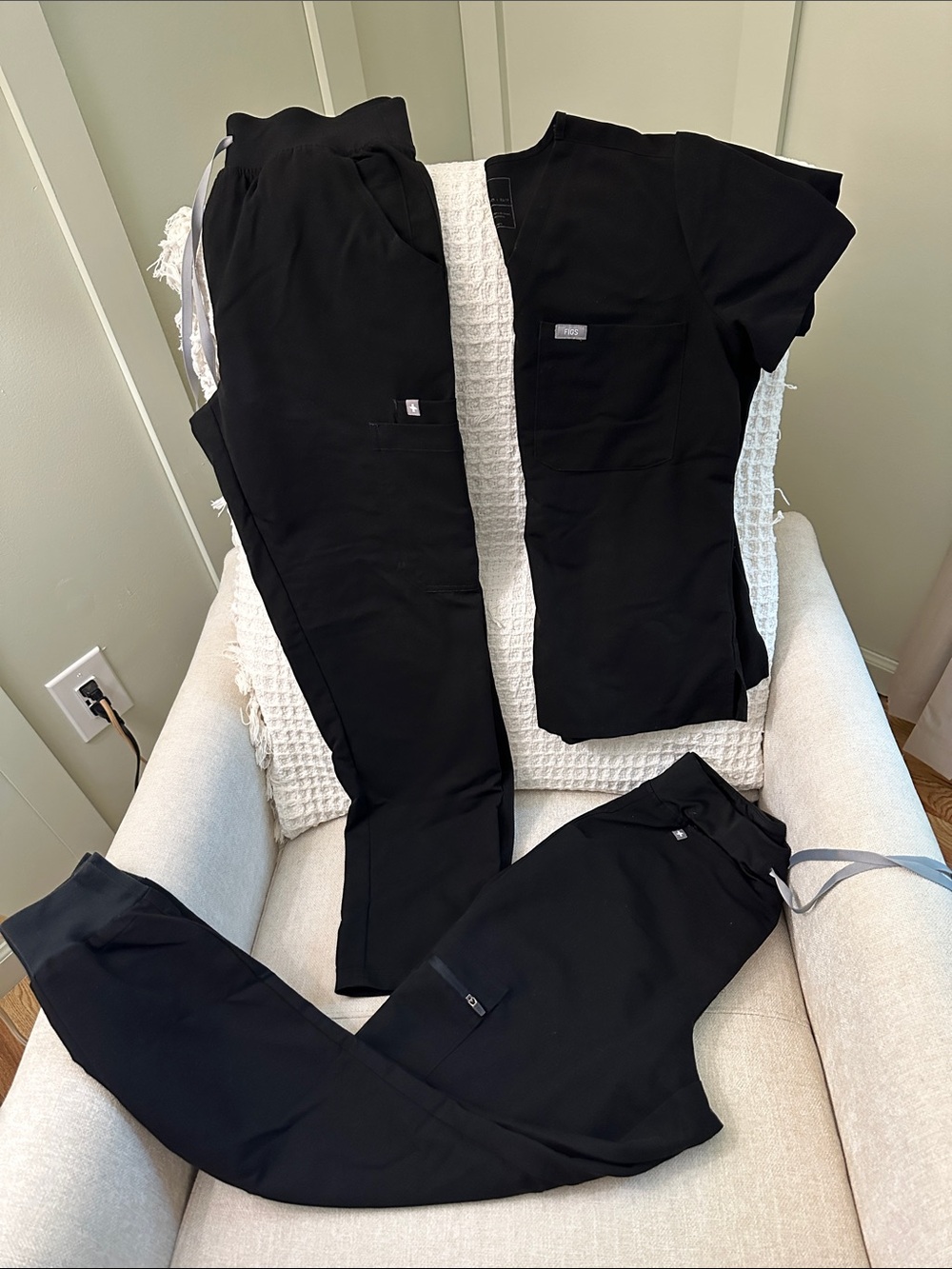 Classic Black Women's Scrubs
